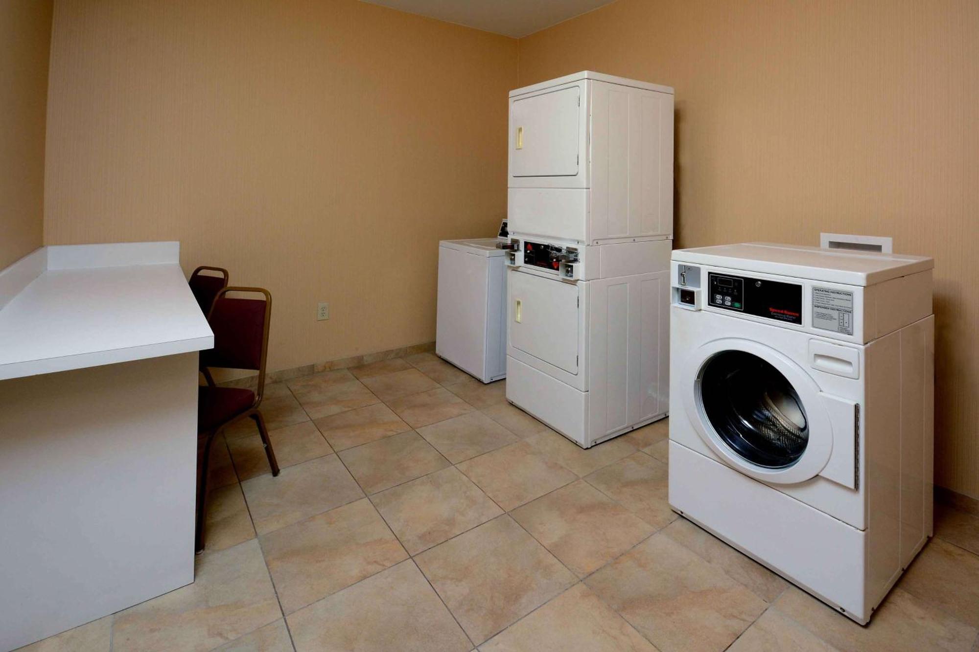 Hampton Inn Fayetteville Fort Bragg Dış mekan fotoğraf